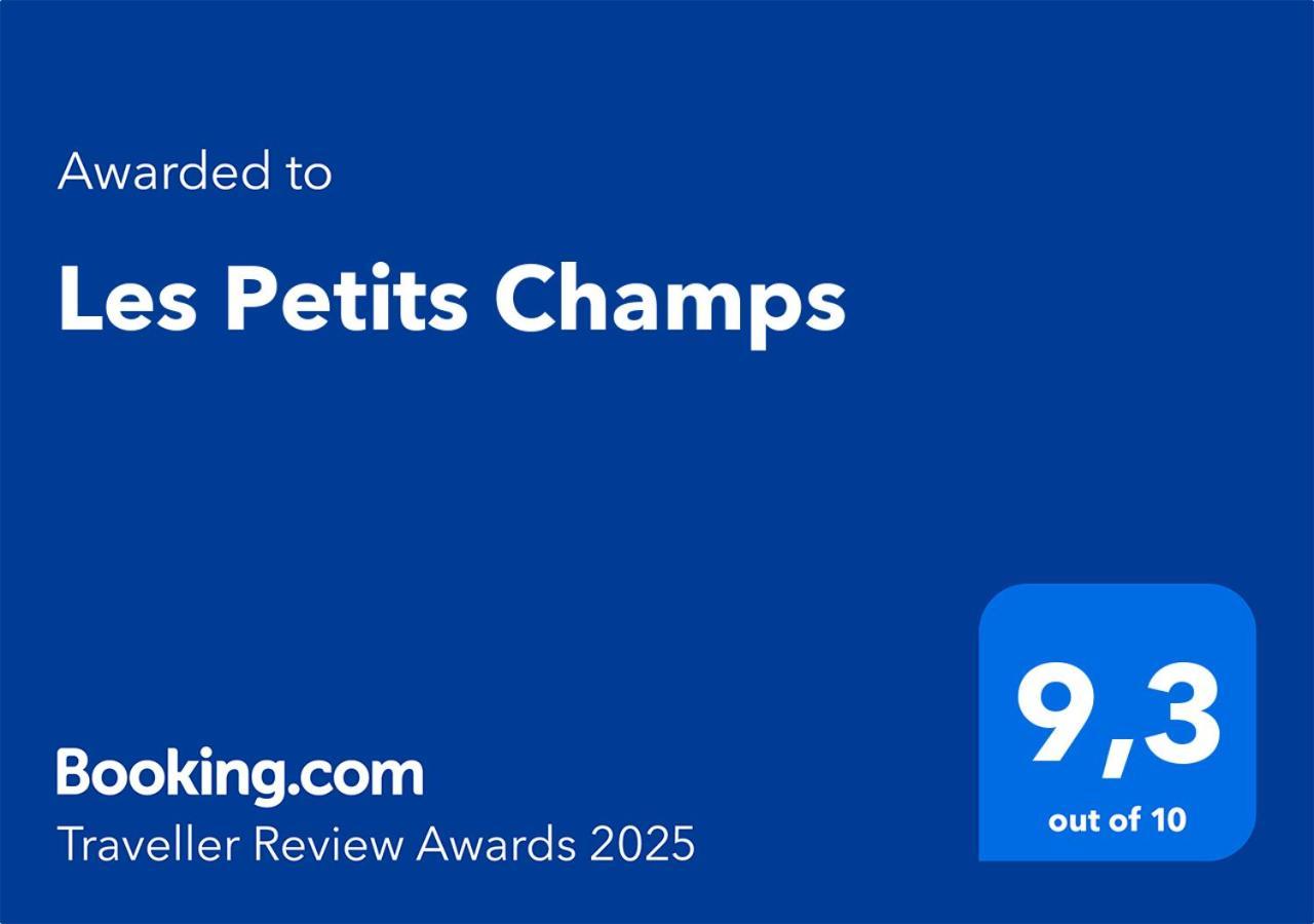 Les Petits Champs Lejlighed Buais-les-Monts Eksteriør billede